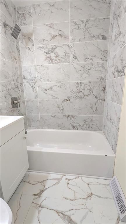 11403 Herrick Avenue — photo 27