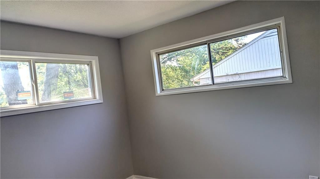 11403 Herrick Avenue — photo 29