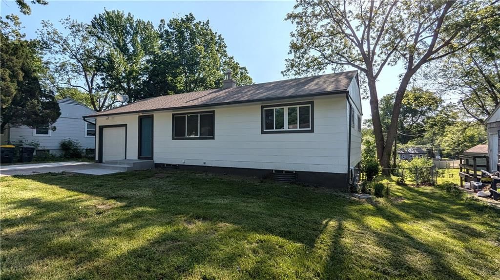 11403 Herrick Avenue — photo 4