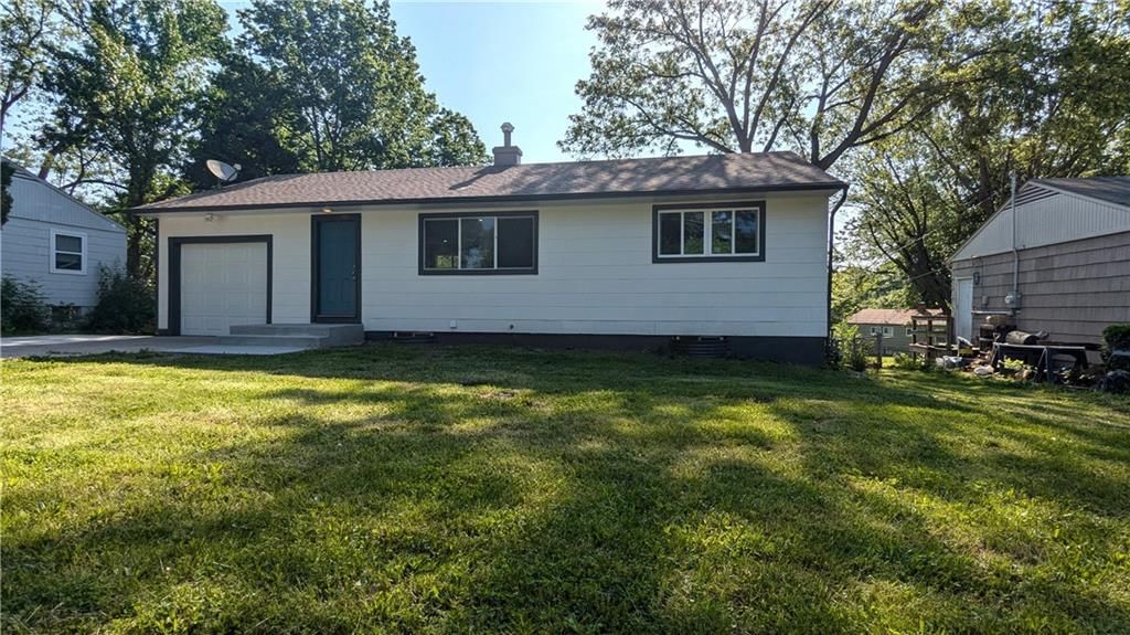 11403 Herrick Avenue — photo 5