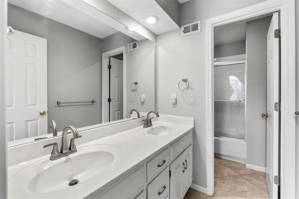 14155 W 147th Terrace — photo 21
