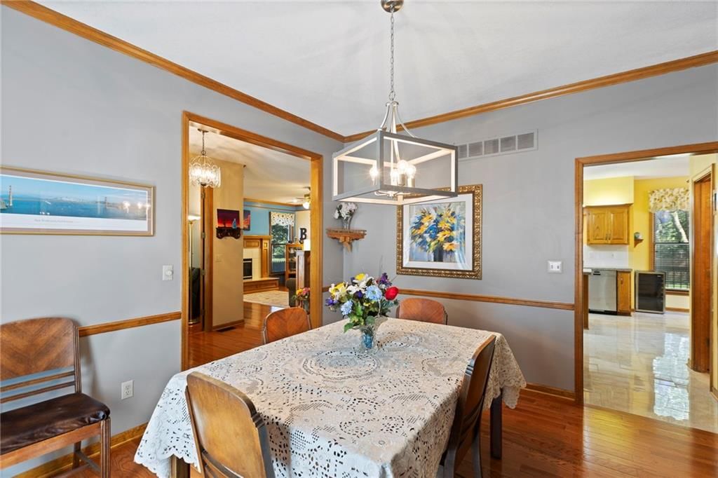 11808 W 128th Street — photo 9