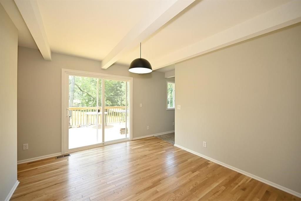 1103 NE 52nd Place — photo 18