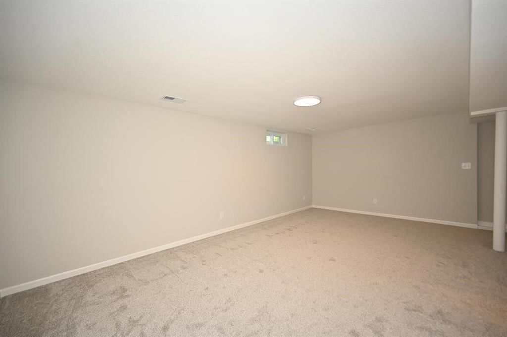 1103 NE 52nd Place — photo 32