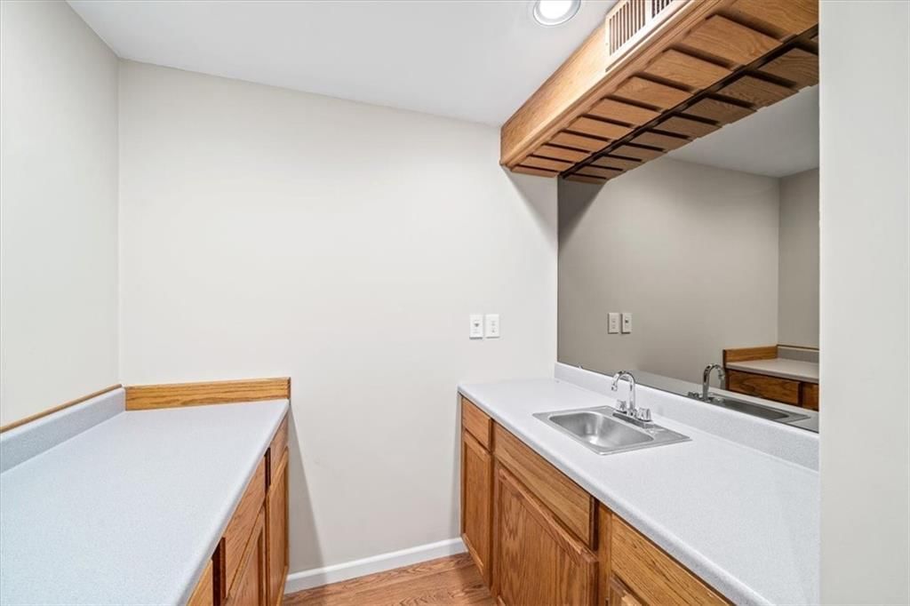 8515 W 109th Terrace — photo 14