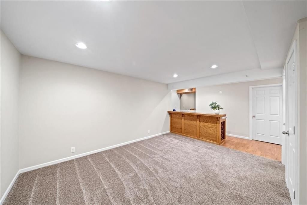 8515 W 109th Terrace — photo 16