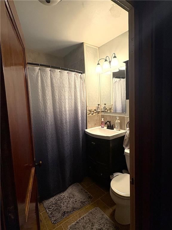 4020 CAMPBELL Street — photo 12
