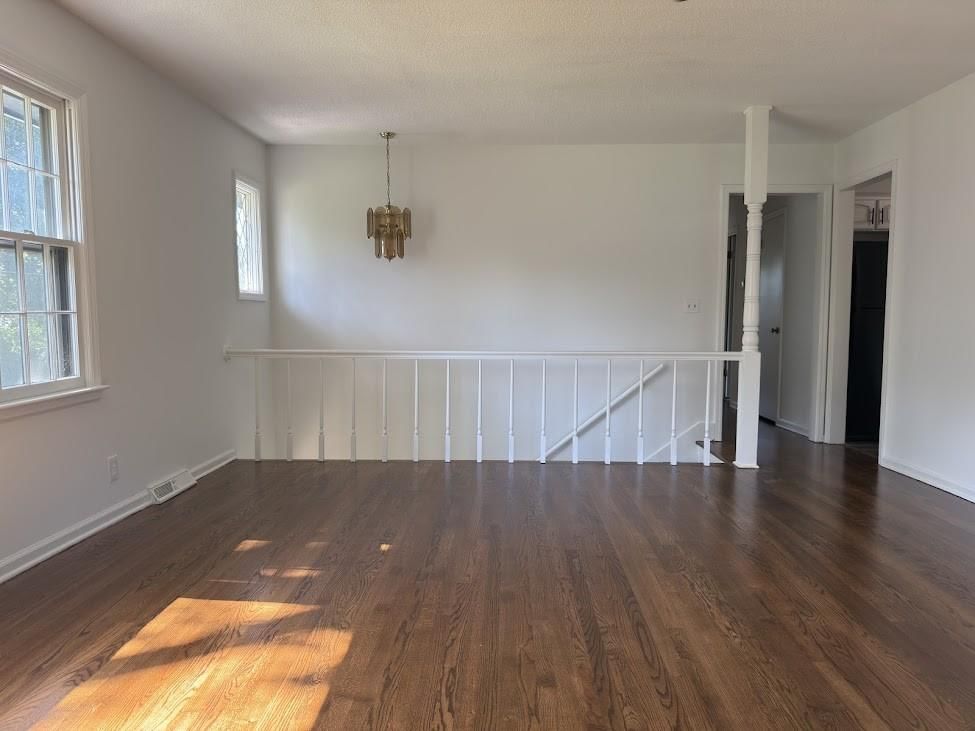 1108 N Ridge Avenue — photo 14