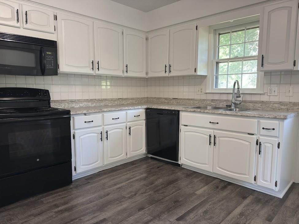 1108 N Ridge Avenue — photo 18