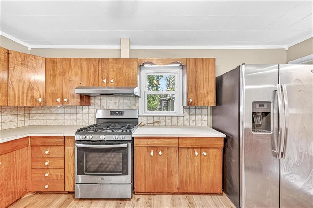 2704 Garland Street — photo 11