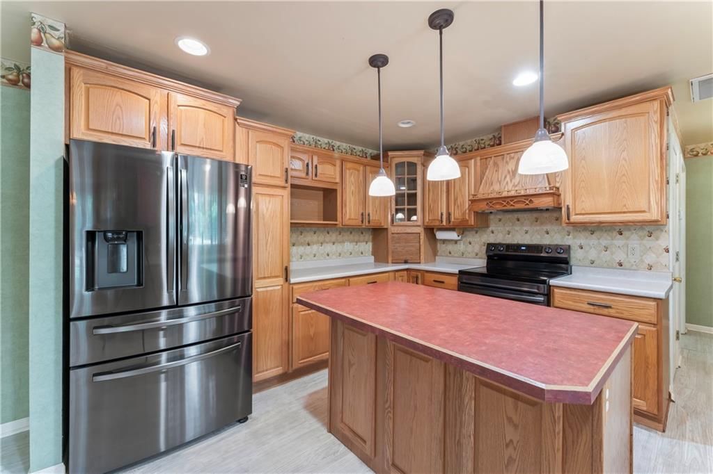32204 Apple Hill Drive — photo 13