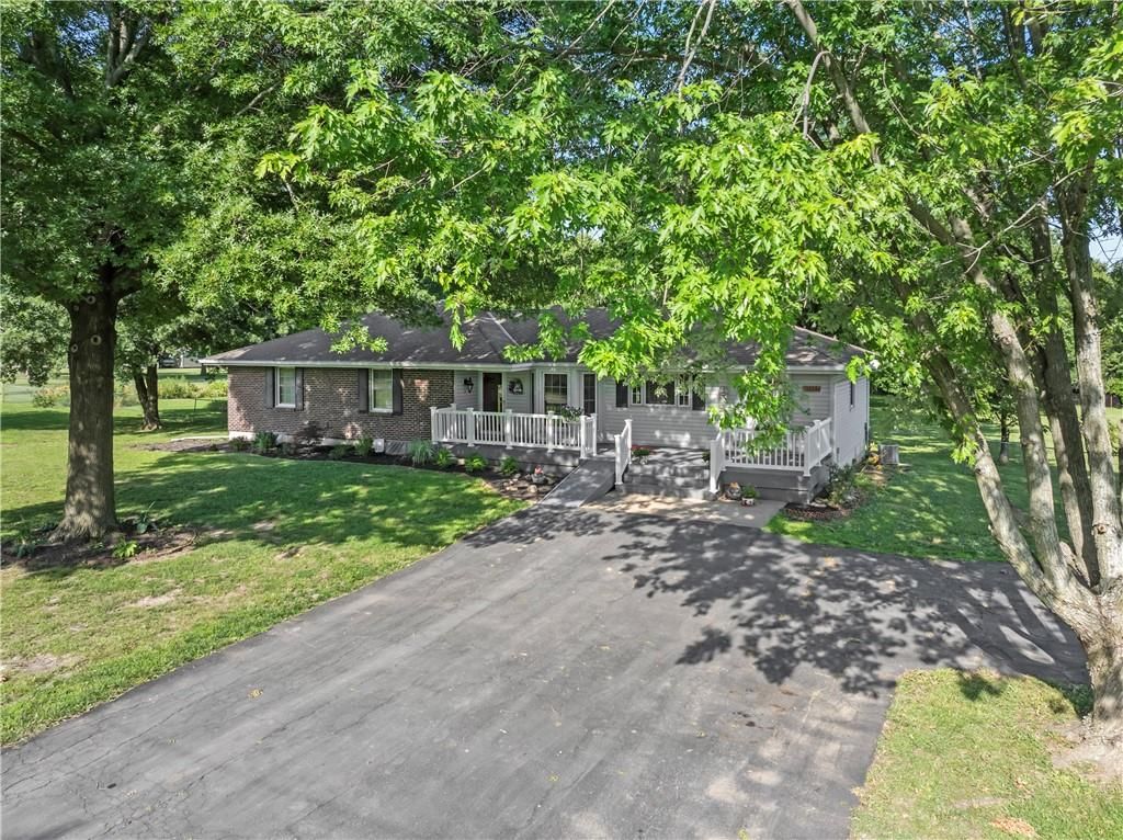 32204 Apple Hill Drive — photo 32