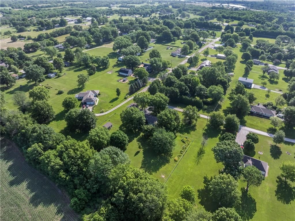 32204 Apple Hill Drive — photo 36