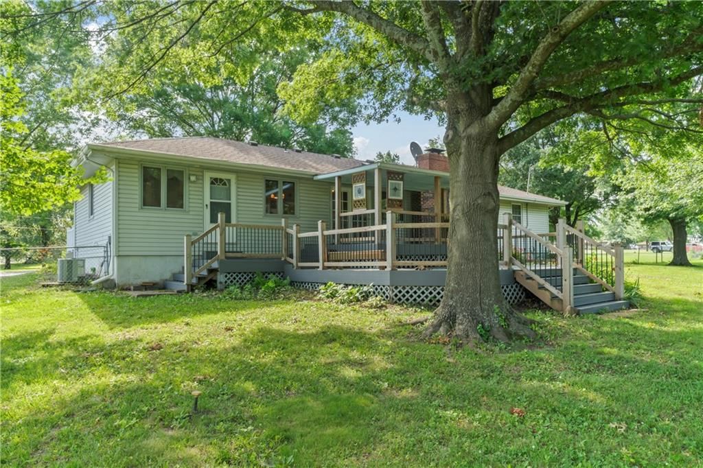 32204 Apple Hill Drive — photo 39