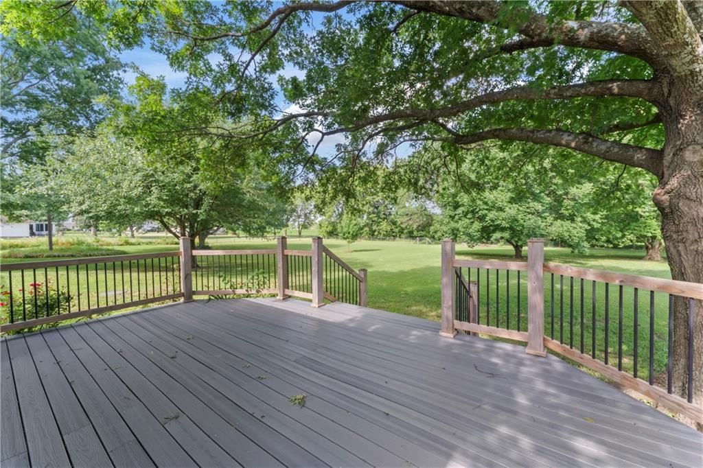 32204 Apple Hill Drive — photo 42
