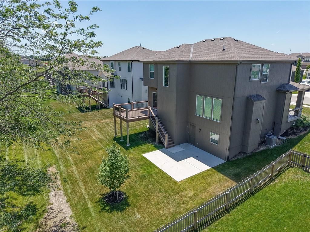 16779 S Durango Street — photo 42
