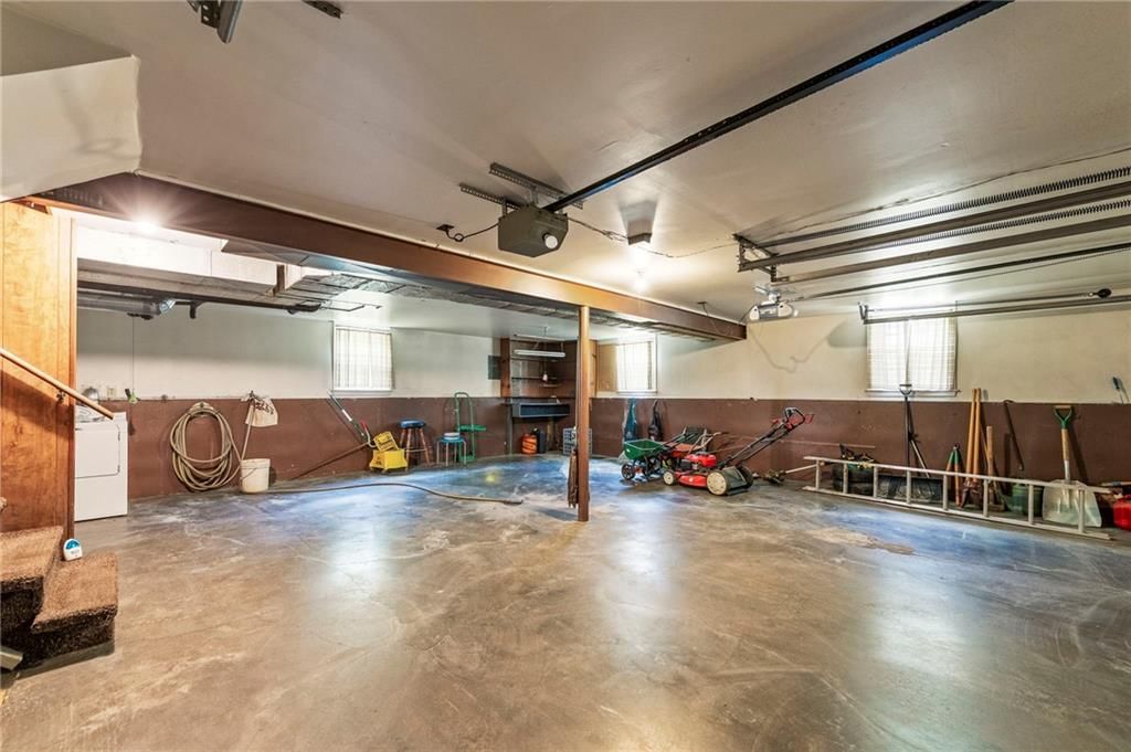 7136 Haskell Avenue — photo 31