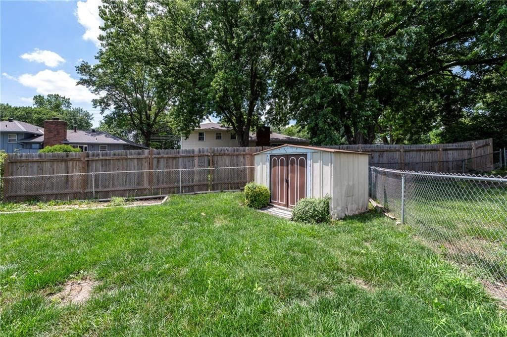 7136 Haskell Avenue — photo 33