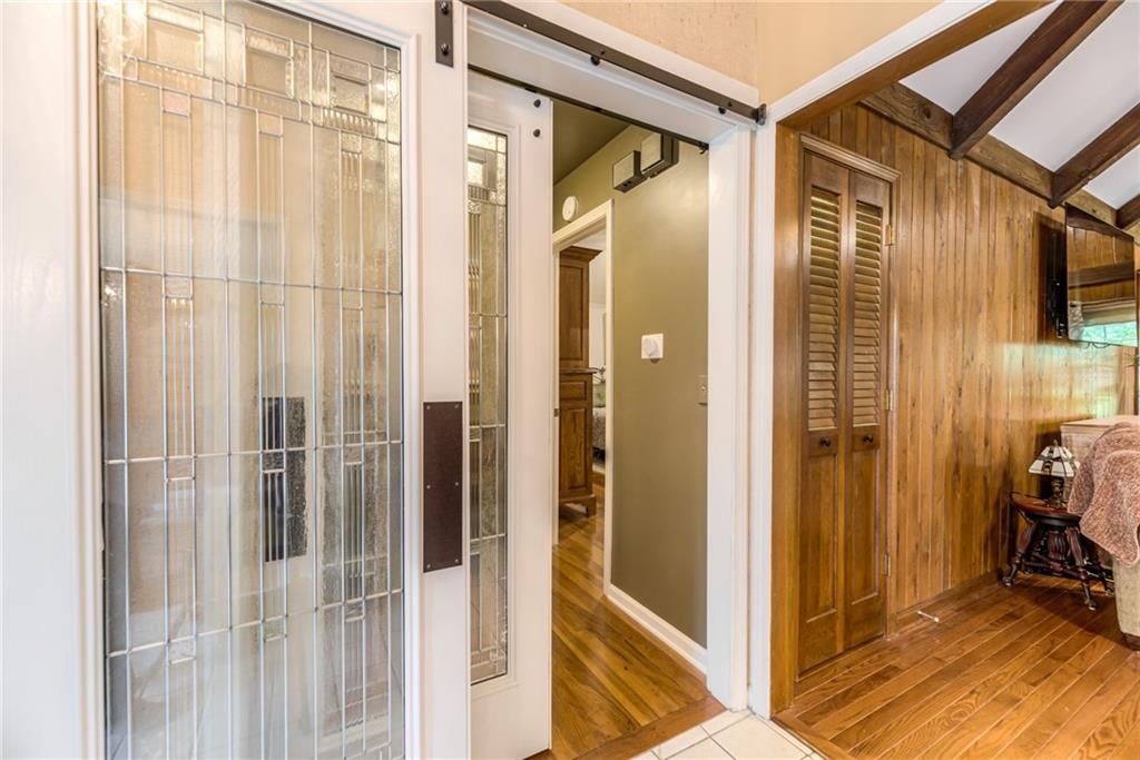 8404 Rosehill Road — photo 19