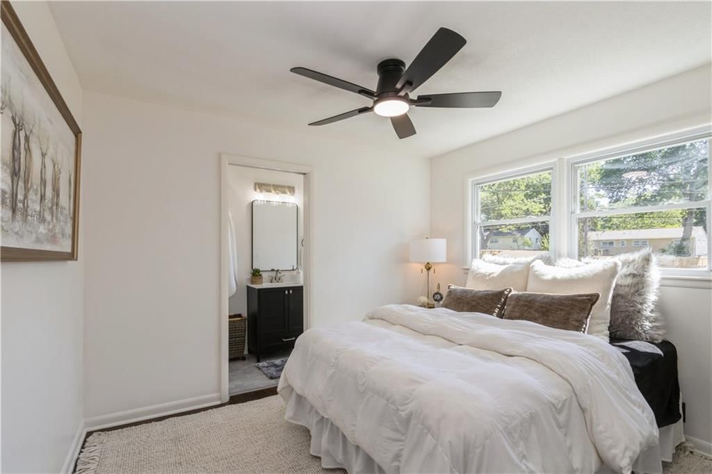 9017 Hemlock Drive — photo 15