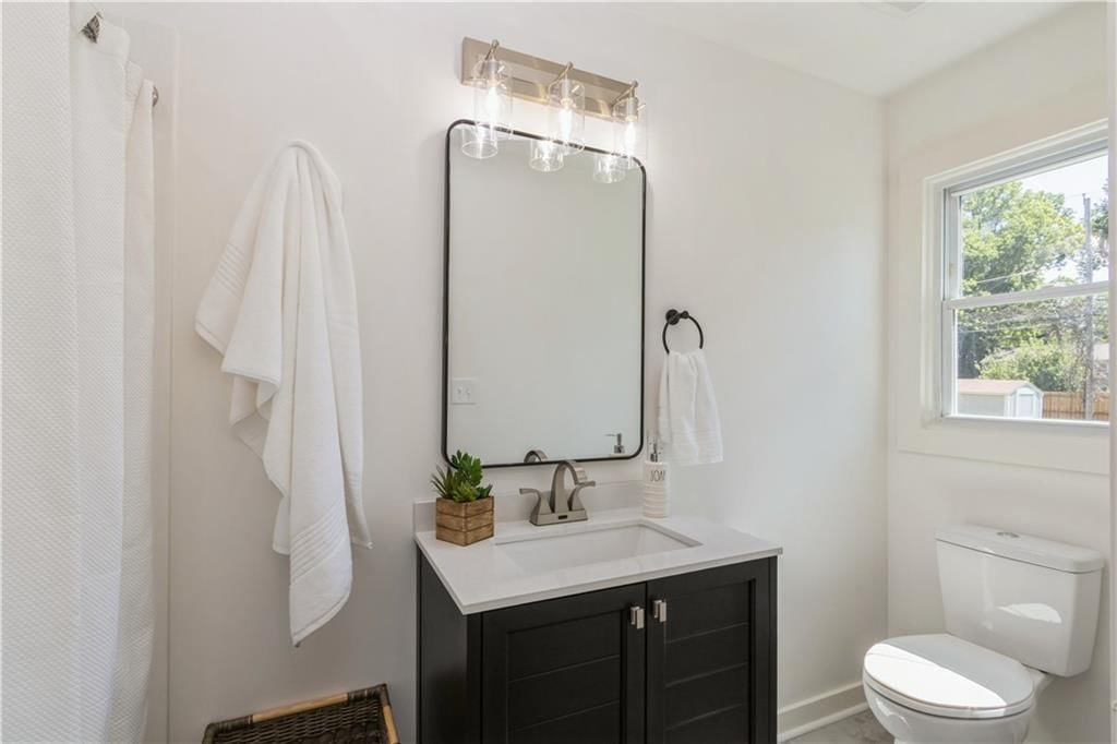9017 Hemlock Drive — photo 17