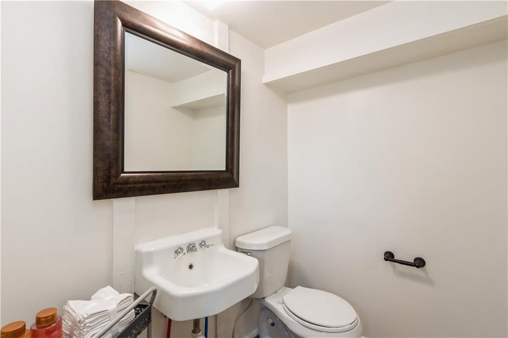 9017 Hemlock Drive — photo 25