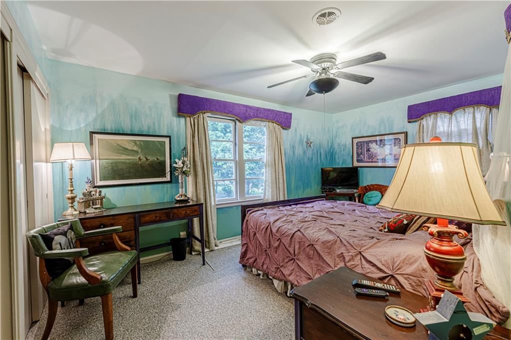 636 S Fuller Avenue — photo 15