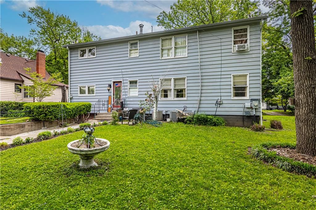 636 S Fuller Avenue — photo 27