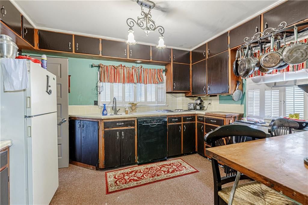 636 S Fuller Avenue — photo 7