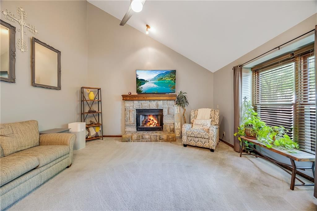 1321 NE Quail Walk Drive — photo 5