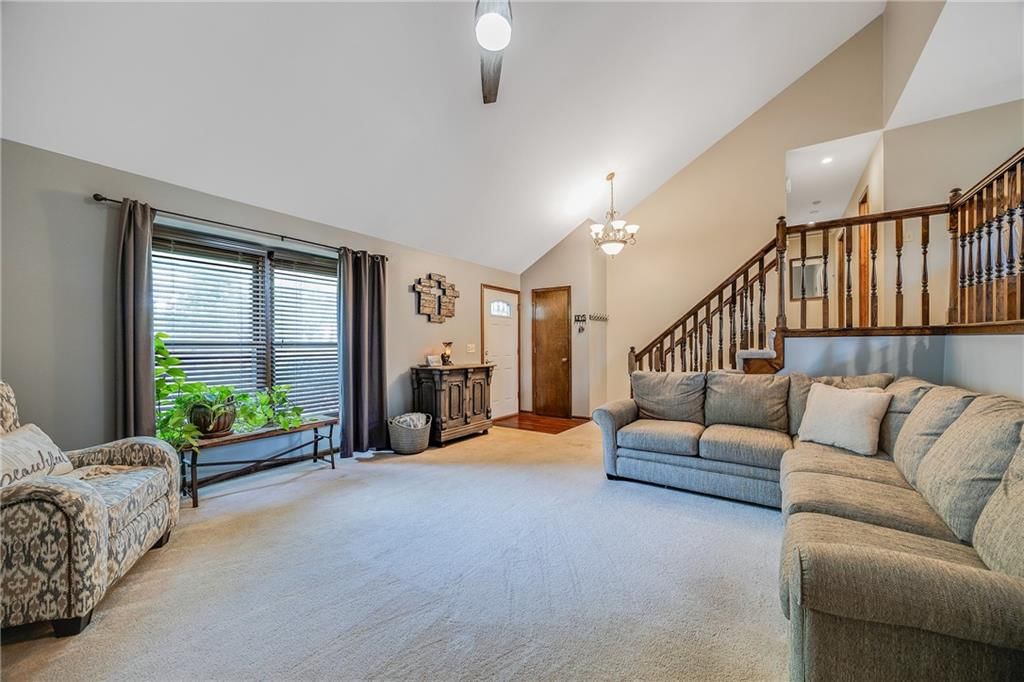 1321 NE Quail Walk Drive — photo 6