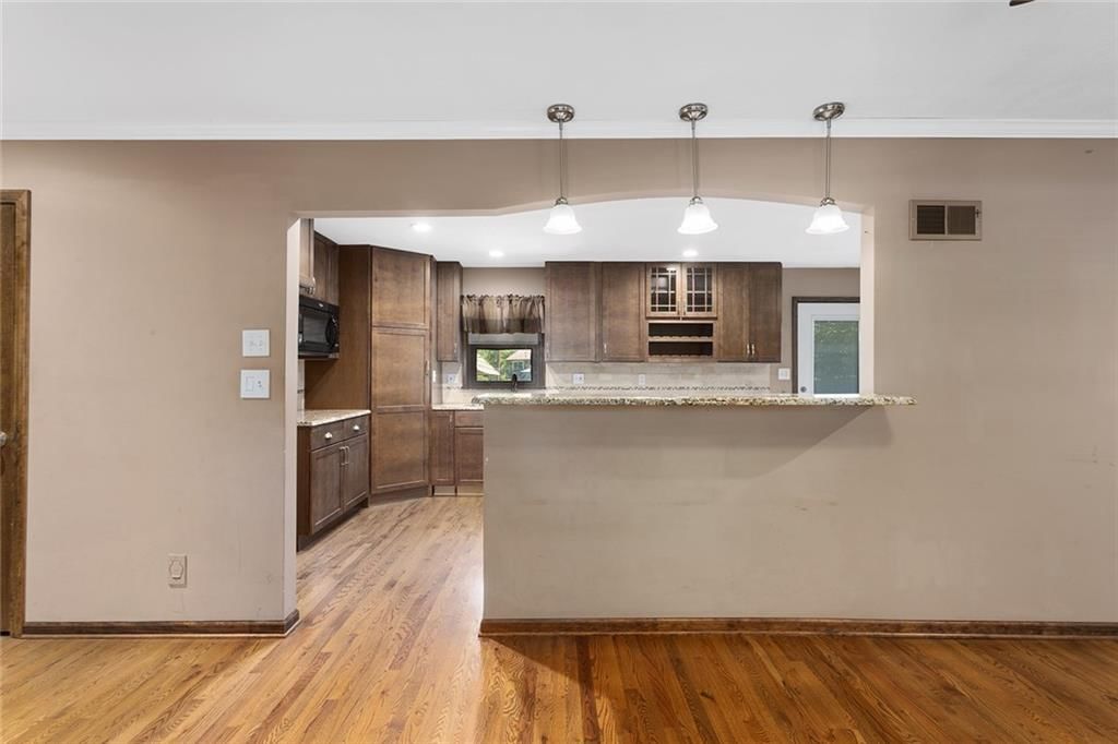7925 N Forest Avenue — photo 15
