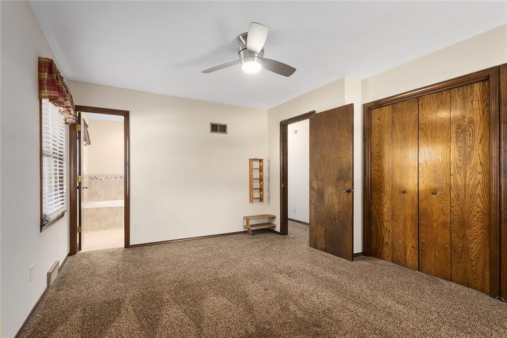 7925 N Forest Avenue — photo 22