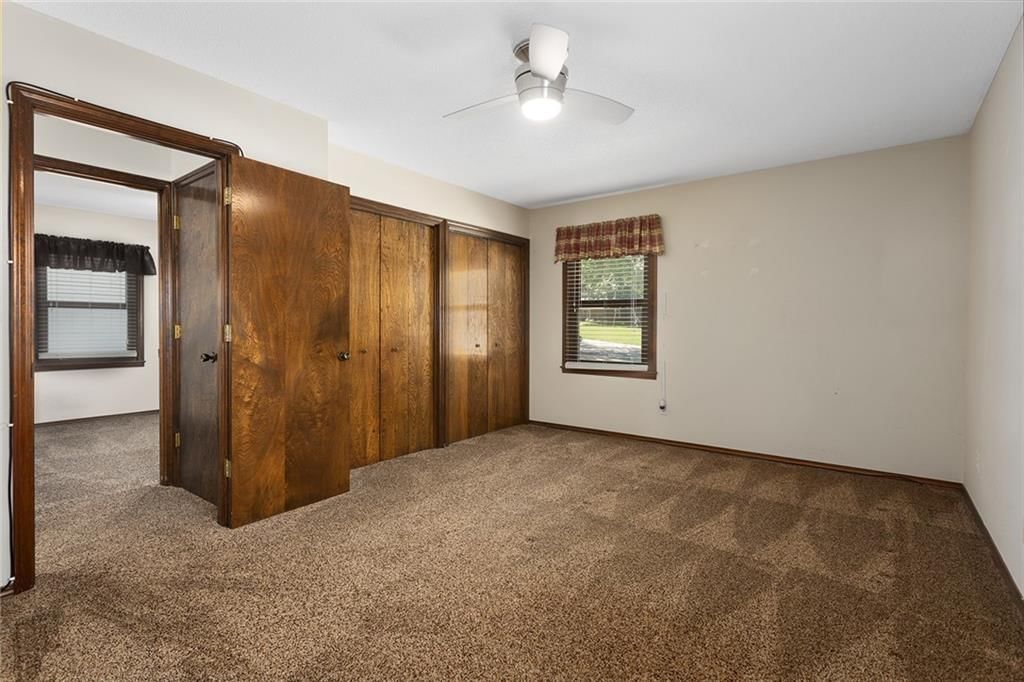 7925 N Forest Avenue — photo 23