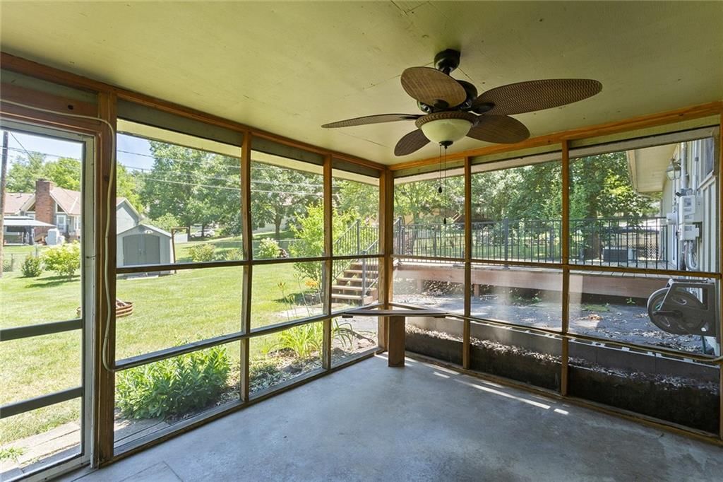7925 N Forest Avenue — photo 29