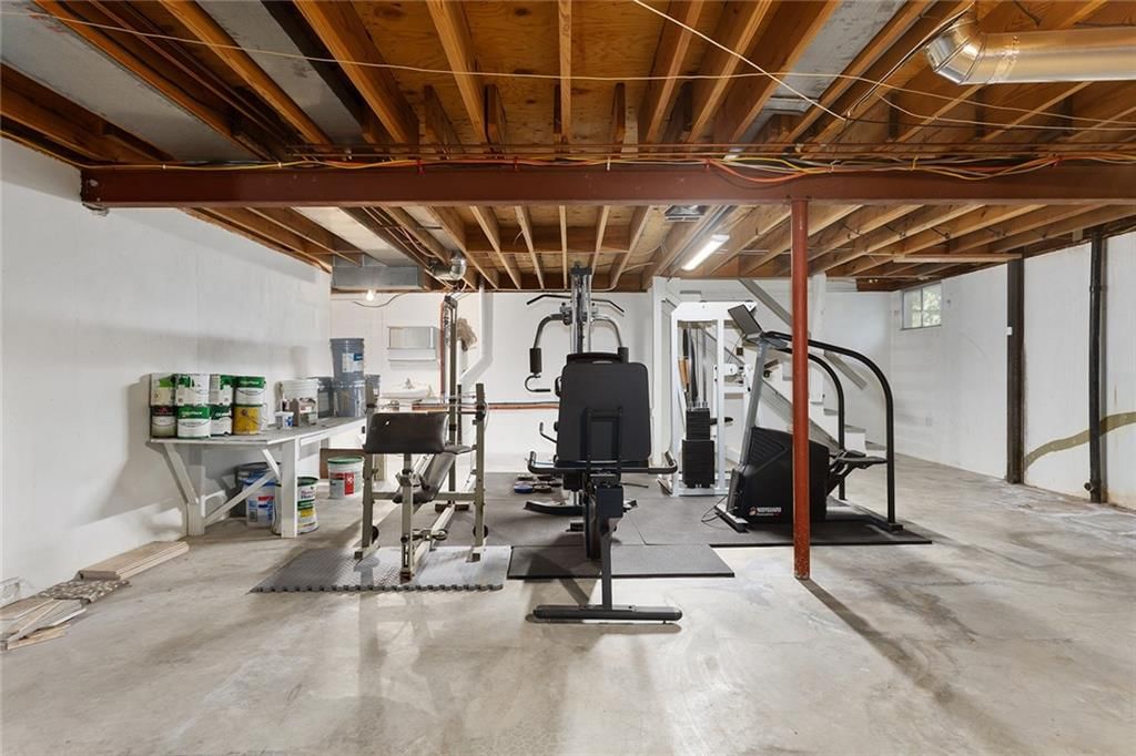 7925 N Forest Avenue — photo 31