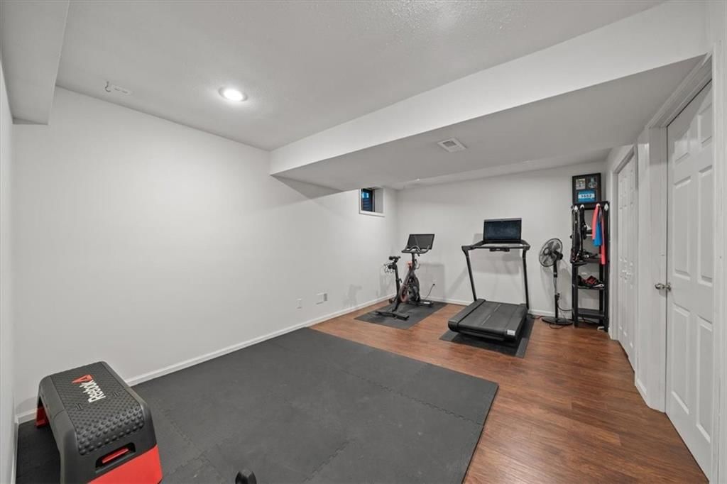 7839 W 139th Street — photo 25