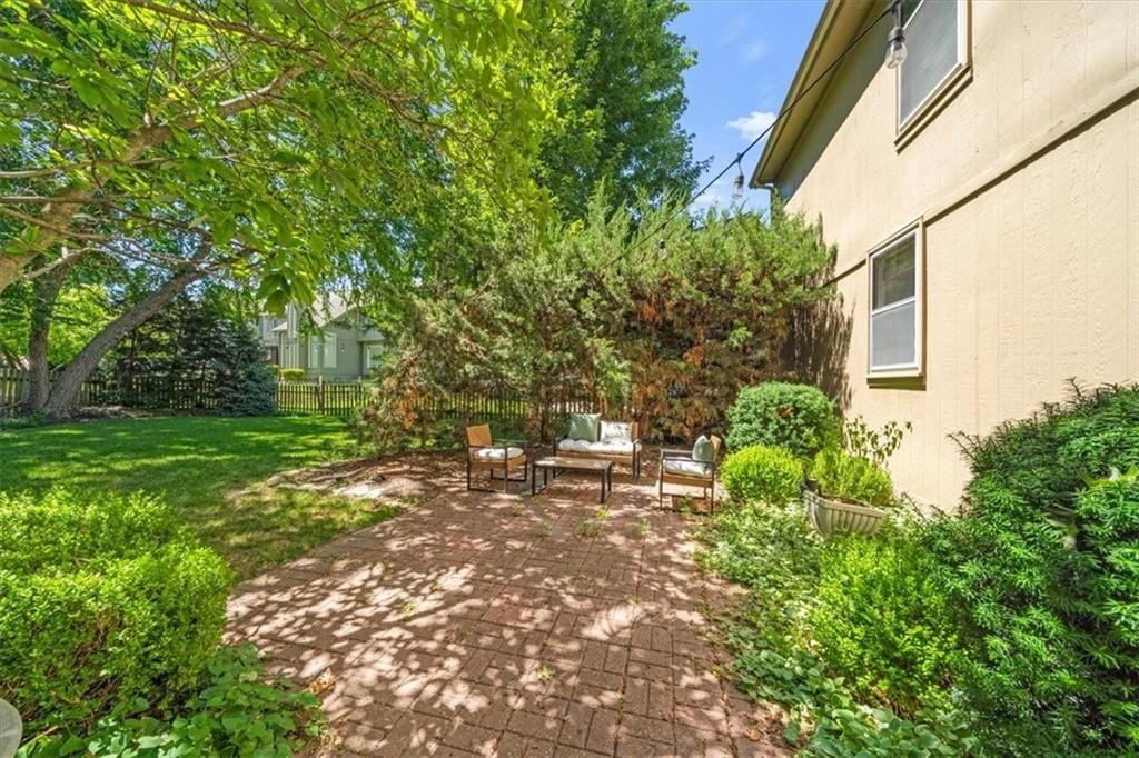 7839 W 139th Street — photo 28