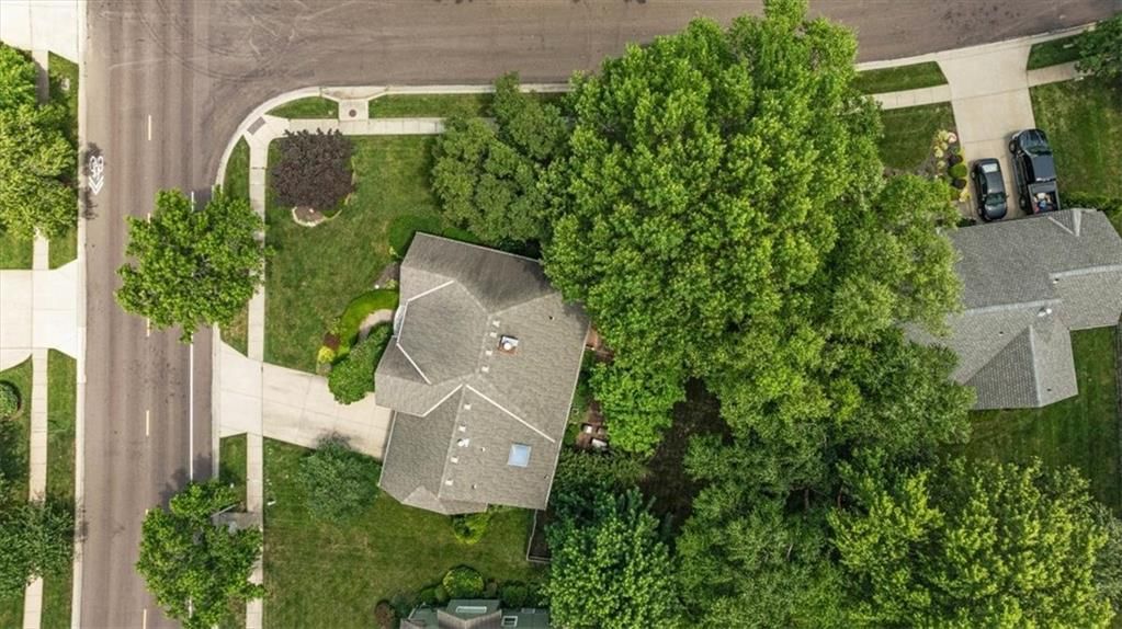 7839 W 139th Street — photo 32