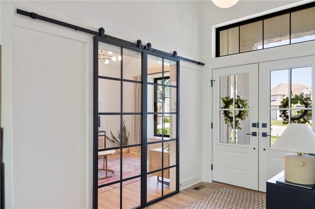 10221 N Potter Avenue — photo 4