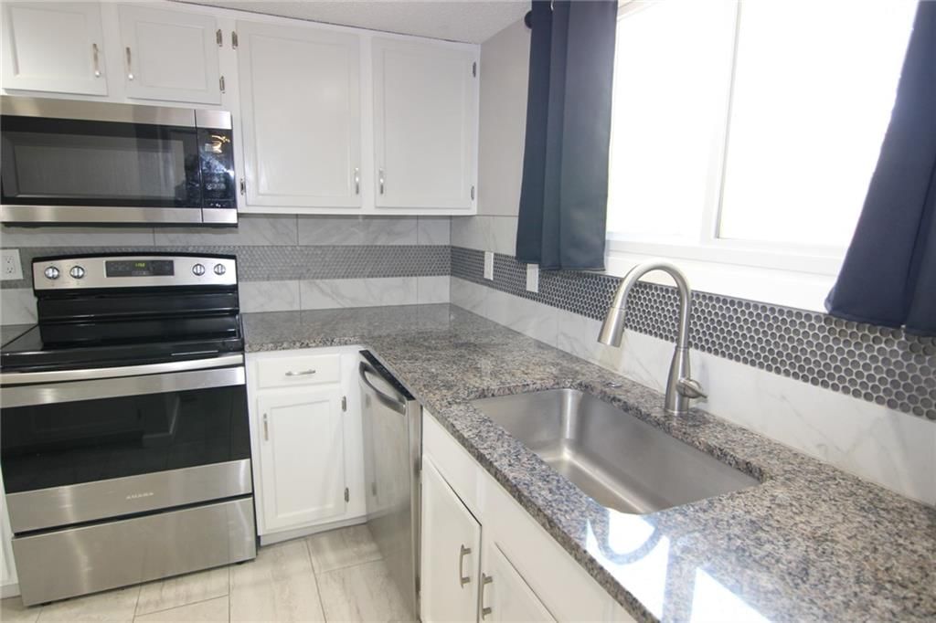 12733 W 108th Place — photo 9