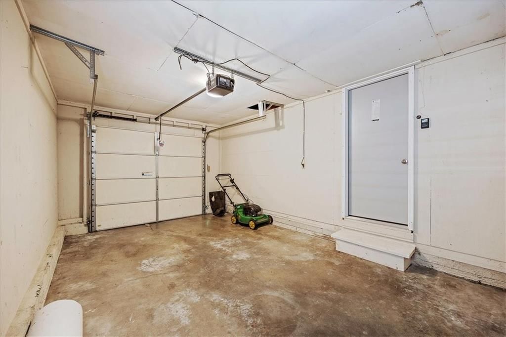 7026 Beverly Street — photo 17