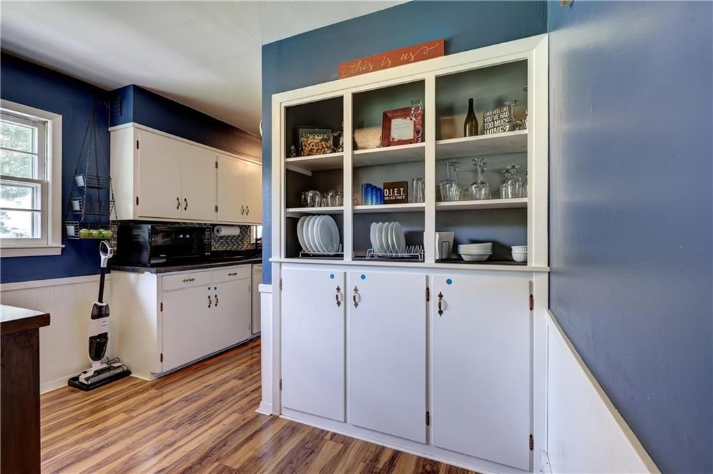 1906 S Stilwell Street — photo 11