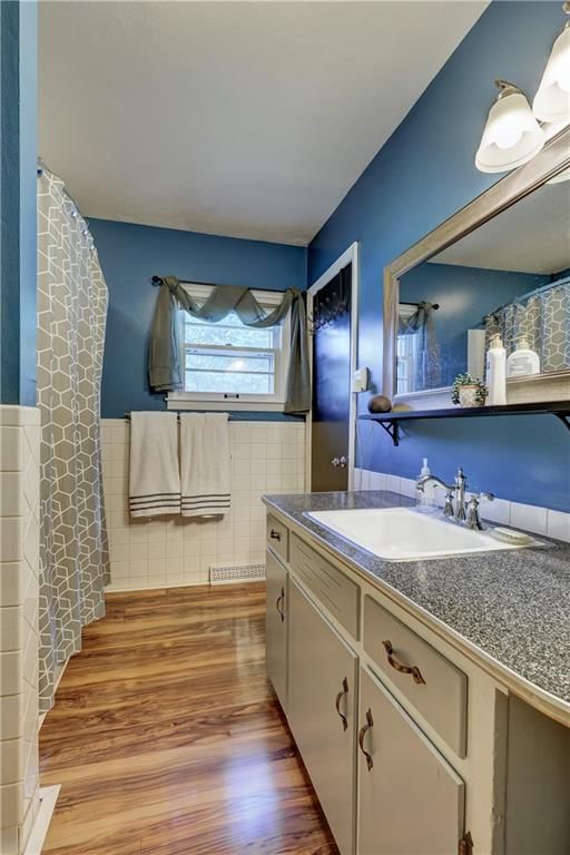 1906 S Stilwell Street — photo 21