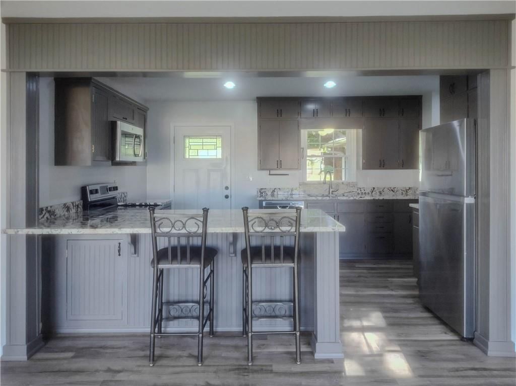 1351 S Lafayette Avenue — photo 5