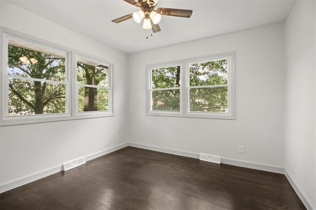 5015 S Marion Avenue — photo 12