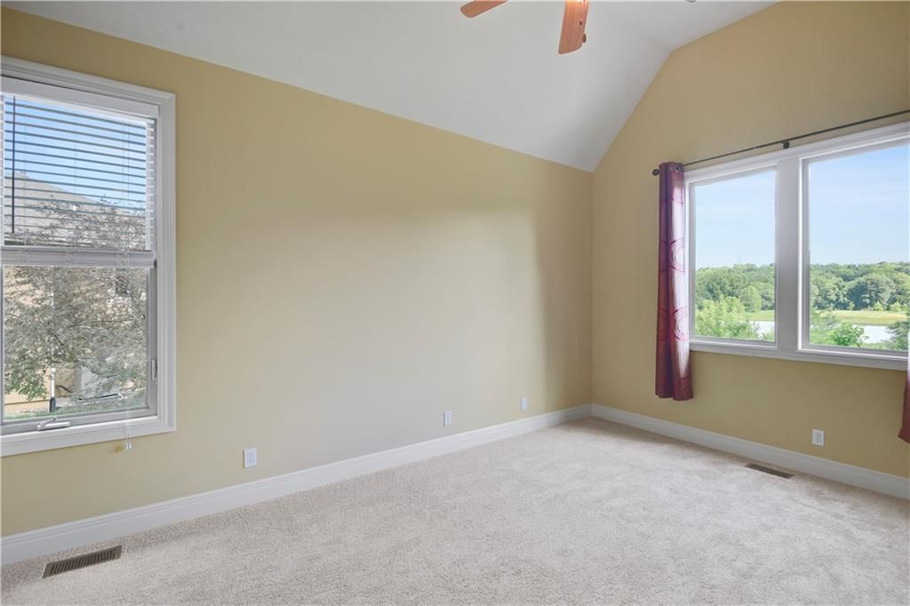 5203 W 166th Terrace — photo 27