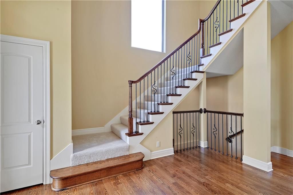 5203 W 166th Terrace — photo 8