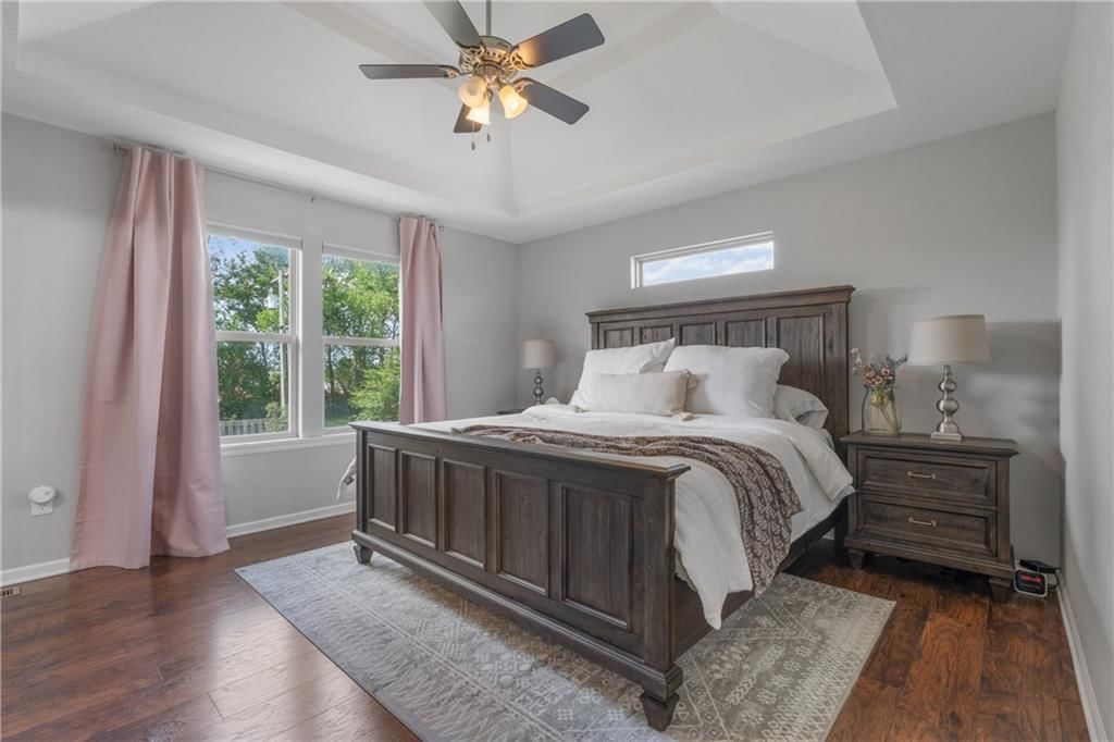 2712 E Sycamore Street — photo 14