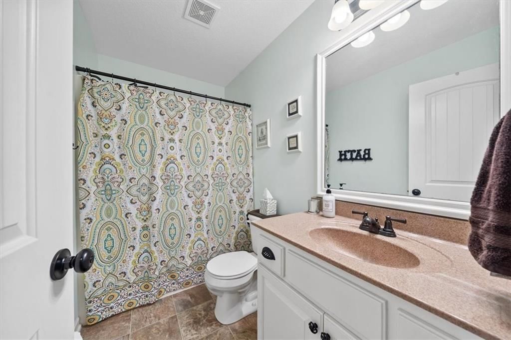 212 NE Hannah Court — photo 19